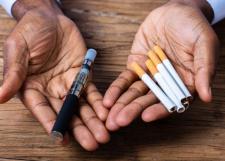 Advierten consumo de tabaco y cigarros electrónicos entre población joven
