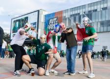“¿Y si sí?”: celebran, en el FutFest, triunfo de México ante Ecuador