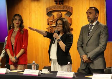 Doctora Margarita Hernández Ortiz rinde protesta como Directora General del SEMS