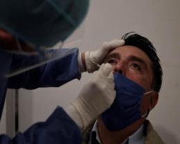 Hazlo por tus familiares y el personal de salud: reduzcamos los contagios de COVID-19, sin ti no funciona