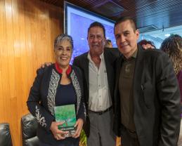 Presenta el SEMS “Letras Cautivas”, una antología de literatura y dibujo hecha por jóvenes de centros de reinserción social