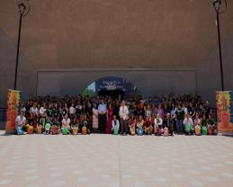 La Preparatoria 22 de la Universidad de Guadalajara (UdeG) fue sede de la edición 2025 del Encuentro Filosófico que cada año organiza el Sistema de Educación Media Superior (SEMS) con la finalidad de promover la reflexión, el pensamiento crítico y el análisis de la realidad social entre las y los adolescentes de bachillerato.  Durante la inauguración, el director de este plantel, maestro Hugo Alejandro Híjar Estrada, aseguró que a este evento se convoca “la inquietud por pensar, reflexionar y dialogar. En t