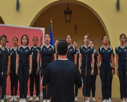 Gana grupo coral de la Preparatoria 15 la mejor entonación del himno de Jalisco