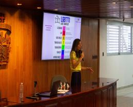 Reflexionan en el SEMS sobre derechos LGBT+ en el marco del mes del orgullo