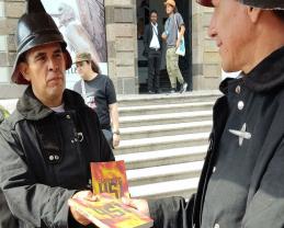 Así se vivió la primera dramatización de la novela “Fahrenheit 451” en la Vía RecreActiva 4