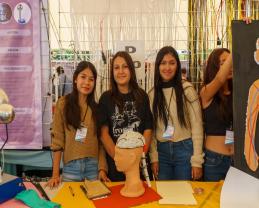 Cosechan estudiantes de Prepas UDG 46 preseas en el XXIX del Concurso de Aparatos y Experimentos de Física