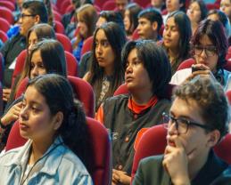 Cosechan estudiantes de Prepas UDG 46 preseas en el XXIX del Concurso de Aparatos y Experimentos de Física