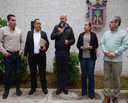 Dona Gobierno de Zacoalco de Torres estacionamiento a Prepa UDG de esa localidad 2