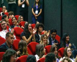 Refrenda equipo de Hungría su dominio en el 7º Torneo Internacional de Química, celebrado en la BPEJ