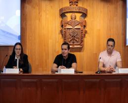 Reúne el SEMS a representantes de Control Escolar de Prepas UDG para compartir experiencias y aplicar estrategias de mejores prácticas