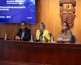 Socializa SEMS nuevo plan de estudio del Bachillerato General con representantes de escuelas con incorporación de estudio a la UdeG