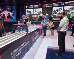 Conquista escudería Tonaltech la Knockout competition en la final mundial Steam Racing Supported by F1 en Singapur