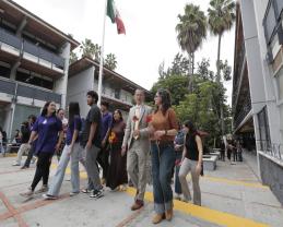 Abre la Preparatoria 11 sus puertas a estudiantes de Enfermería del CUCS