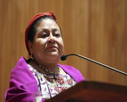 Visitará la Preparatoria de Tuxpan la doctora Rigoberta Menchú Tum para impartir conferencia sobre derecho indígena