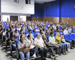 Galardonan a las y los mejores estudiantes de Prepas UDG que compitieron en la Olimpiada Universitaria de Matemáticas