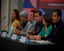 La libertad de la antología Letras Cautivas aterriza en la FIL Guadalajara