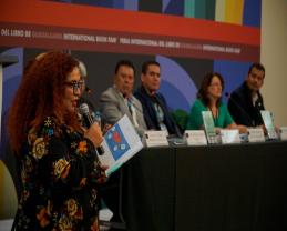 La libertad de la antología Letras Cautivas aterriza en la FIL Guadalajara