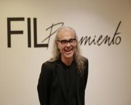 Dialogan un poeta, una productora y un ícono del rock mexicano sobre el arte de la sociedad de contarse