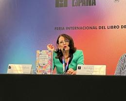 Celebra el SEMS 30 años de Creadores Literarios FIL Joven con la publicación de la antología Voces en el Tiempo