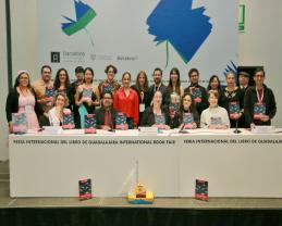 La antología Mar de Voces se presenta en la FIL Guadalajara como una acaricia de la palabra