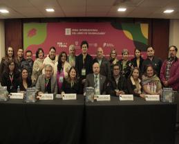 Presenta SEMS en la FIL Guadalajara la segunda edición de la antología literaria Mar de voces