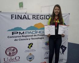 Conquistan alumnas del SEMS oro en concursos de Infomatrix en Mazatlán