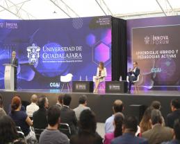 La educación tiene que ser activa, y no pasiva: doctor David Marsh
