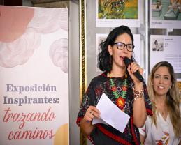 Inauguran en Preparatoria Jalisco la muestra gráfica “Inspirantes, trazando caminos”