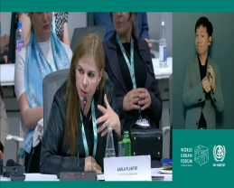 Rectora General, Karla Planter, lleva la visión de la UdeG al debate mundial sobre vivienda
