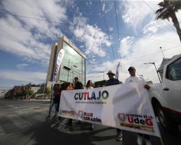Estudiantes de Tlajomulco de Zúñiga participaron en la marcha 188 por la autonomía y el presupuesto justo para la UdeG