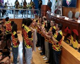 Abandera el Rector General a deportistas de Prepas UDG que acudirán a los JUDENEMS, en Puebla