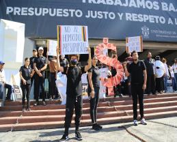 La Preparatoria de Tuxpan exige respeto a la autonomía universitaria