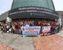 Marcha la Preparatoria de Ciudad Guzmán en favor de la autonomía universitaria