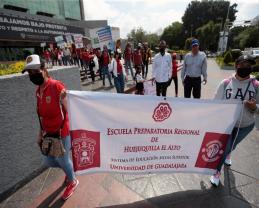 Prepas UDG del norte de Jalisco marchan en Guadalajara en defensa de la autonomía universitaria