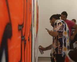 A grafitear el MUSA; artistas urbanos toman los muros del recinto
