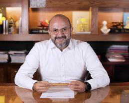 Pide la UdeG debatir sin noticias falsas sobre los libros de texto gratuitos y propone cinco acciones para este tema