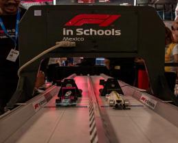 Escudería Tonaltech se prepara para su quinta final mundial del STEM Racing de la Fórmula 1
