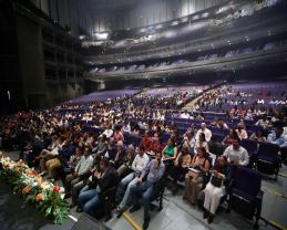 Reciben mil 234 académicos de la UdeG su definitividad
