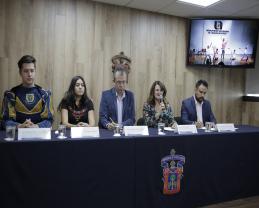 Participan estudiantes de preparatorias de UdeG y UG en intercambio cultural