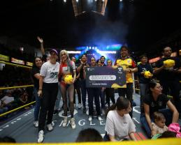 Gladiadores del ring luchan por la niñez del CRIT Occidente