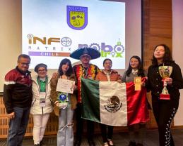 Estudiantes de la Preparatoria de Jocotepec ganan medalla de plata en Infomatrix Chile