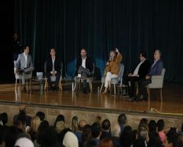 Reconoce la Preparatoria 7 a egresados destacados