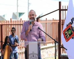 Celebra la UdeG en Lagos de Moreno con música, baile y un mezquite, los 30 años de la Red Universitaria