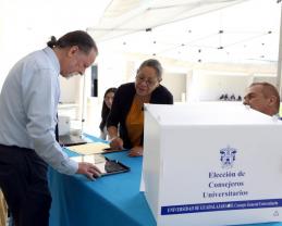 Inicia jornada de elección en planteles de la UdeG para el periodo 2023-2024