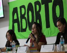 Exhortan a legislar despenalización del aborto