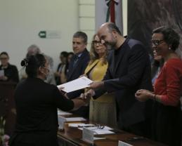 Certifican a personal de la UdeG especializado en atención a mujeres víctimas de violencia de género