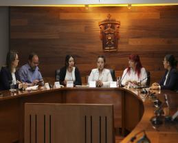 Fomentan el pensamiento crítico entre universitarios de nuevo ingreso