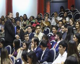 Reconoce la UdeG a 153 estudiantes sobresalientes con los mejores promedios