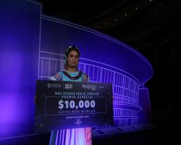 Andrea Garibay, estudiante del CUCiénega, gana Rugido UDG 2024