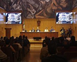 Reconocen a universitarias y universitarios por labor en derechos humanos